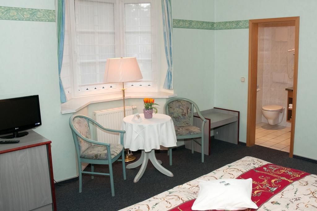 Hotel "Am Werl" Bad Saarow Exteriér fotografie